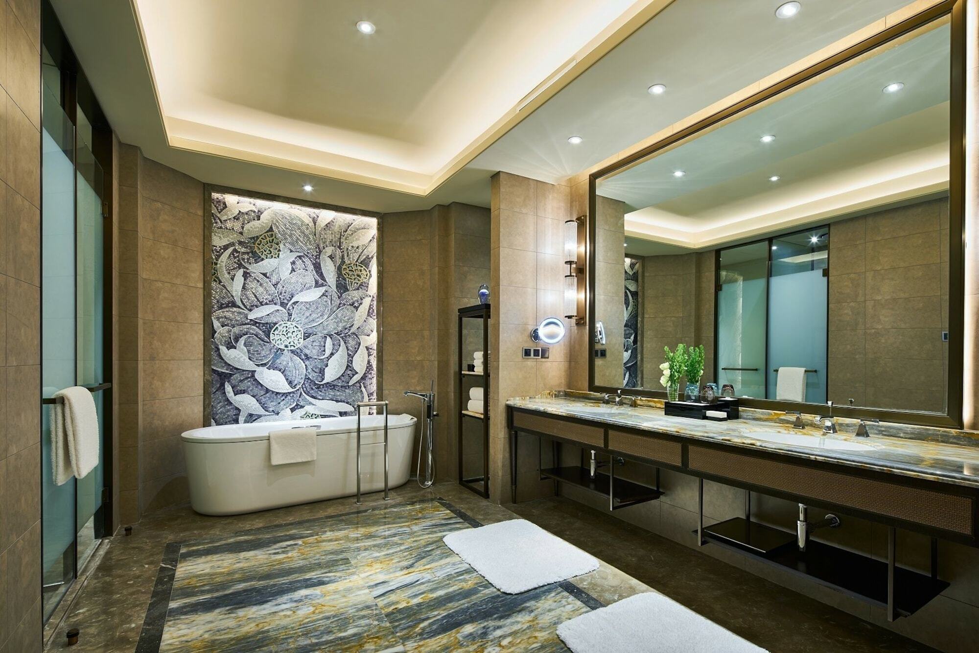 Wanda Realm Qingdao Movie Metropolis Hotell Exteriör bild