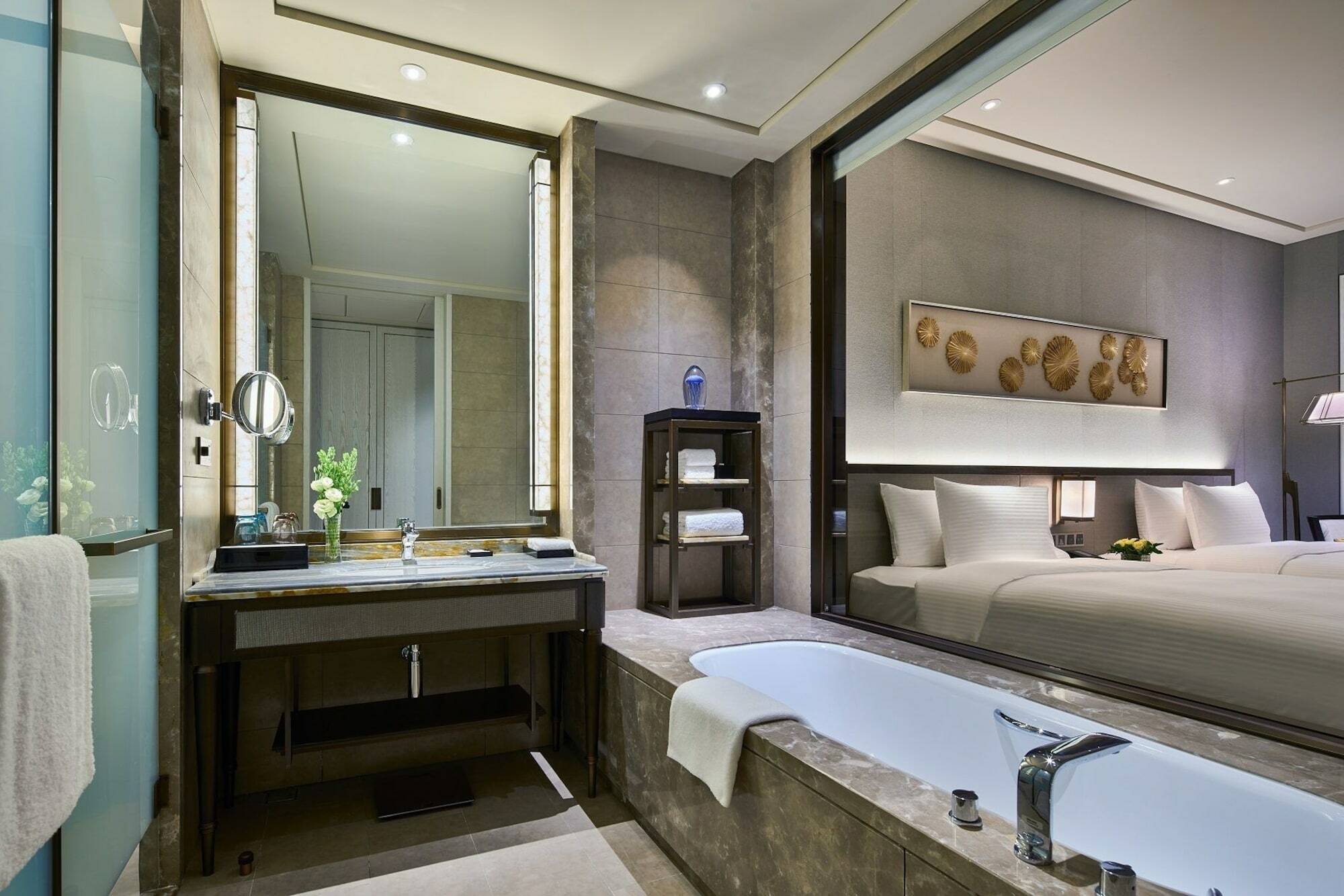 Wanda Realm Qingdao Movie Metropolis Hotell Exteriör bild